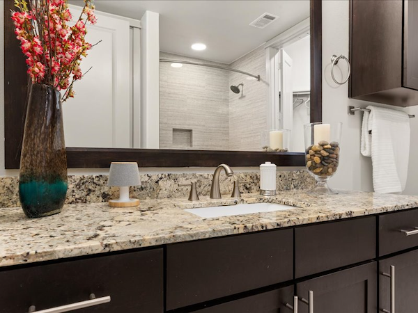 Bathroom Vanity full view