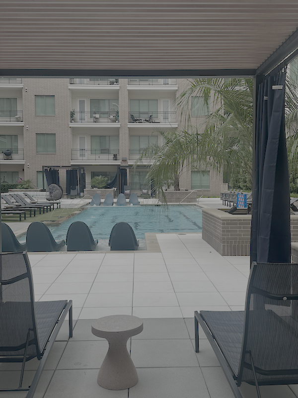 Downtown Houston Apartment for Rent with Amazing Pool View